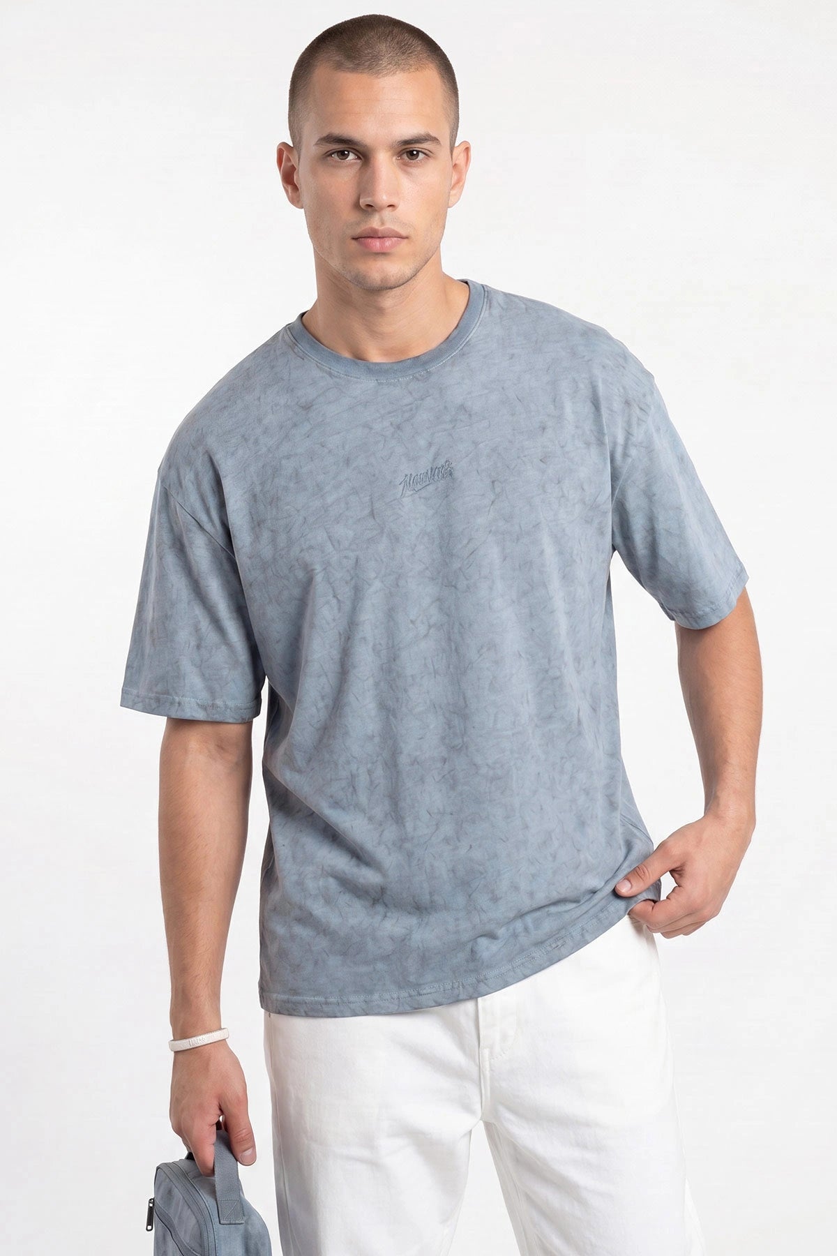 MAVİ